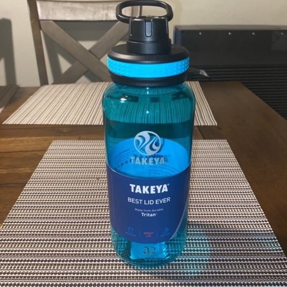 Brand new! Takeya water bottle